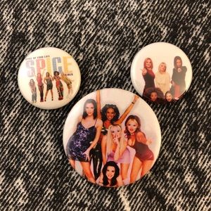 Meet your Posher, Genevieve